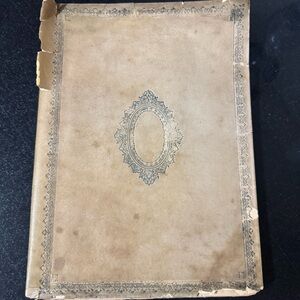 18th century 1st edition french historical book.